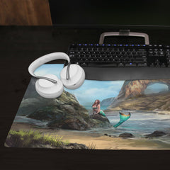 Sunbathing Extended Mousepad